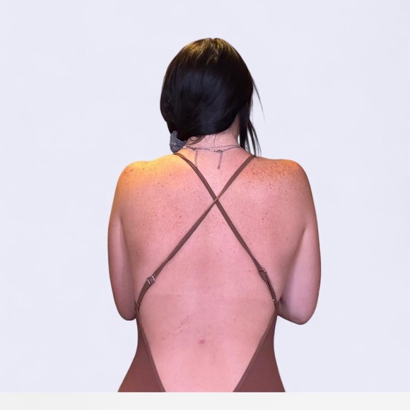 Brown Sleeveless Jumpsuit - Picture 2 of 2